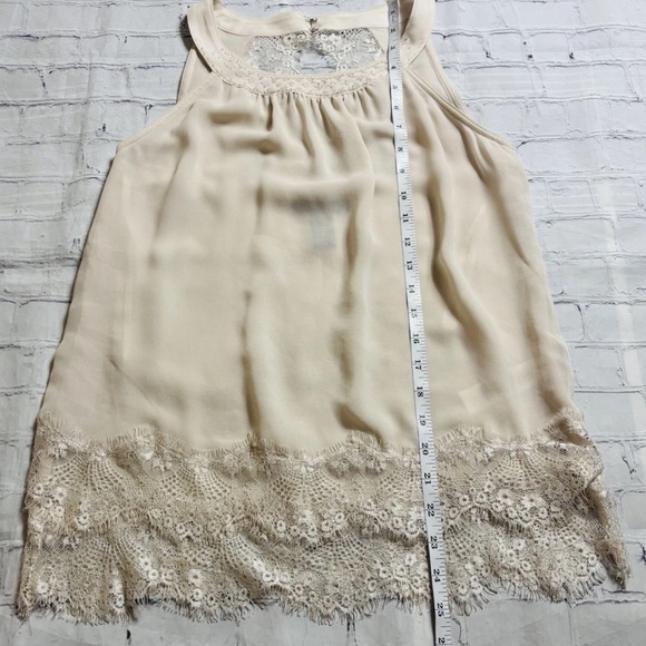 White House Black Market XS Lace Beaded Semi Sheer Lace Top Cami Light Beige - Picture 8 of 10